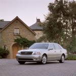 Lexus LS430 2001 года